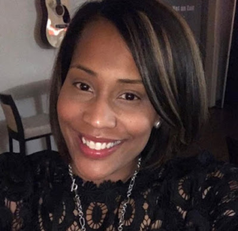 Meet your Posher, Stacy